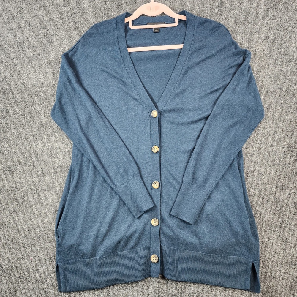 Ann Taylor Women's Minimalist Old Money Lightweight Office Cardigan Size M